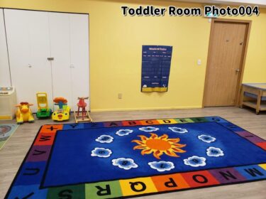 Toddler Room Photo004