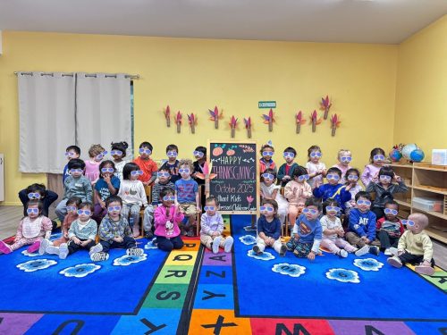 Happy-Thanksgiving-2025 V2 003